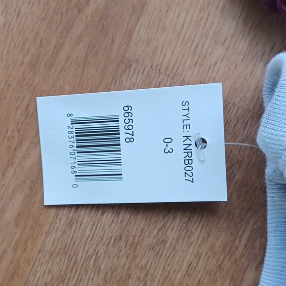 Virginia Tech baby girl bodysuits set of 3, 0-3 months - Picture 5 of 5